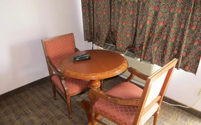 photo 2 of Park Cienega Motel