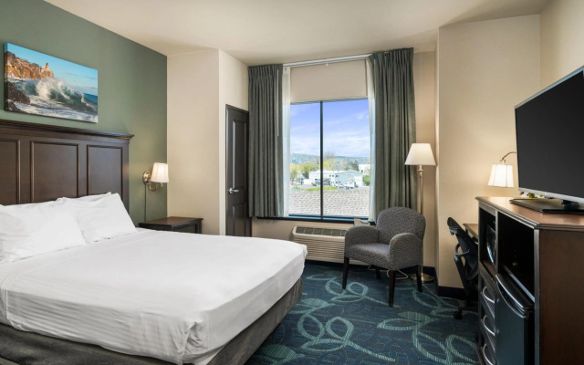 photo 3 of Park Point Marina Inn