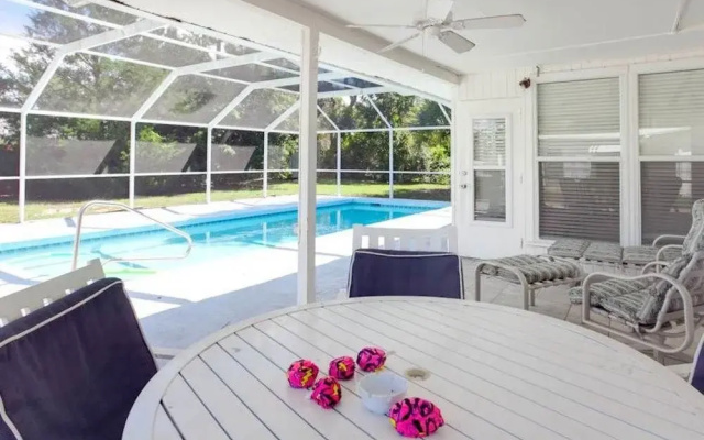 photo 4 of Parkdale Venice Island 4 Br Home by RedAwning
