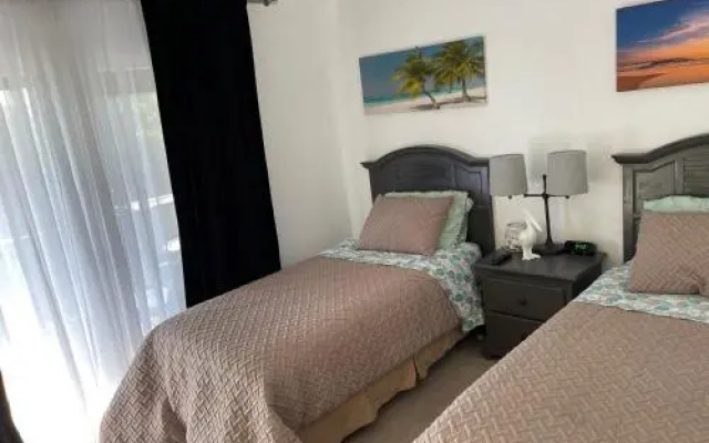 photo 2 of Parkshore resort apartment