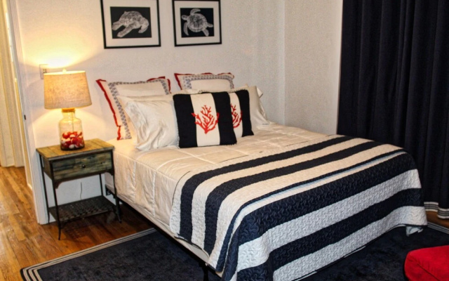 photo 2 of Pass-a-grille Beach Cottage 105-17b by Tech Travel