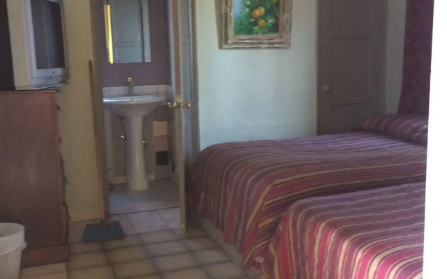 photo 4 of Pavilions Motel