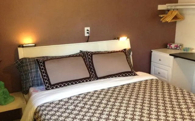 photo 2 of PCH Long Beach Condo