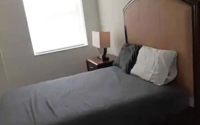 photo 2 of Peaceful 2Br Apt | Great Value In Downtown Dallas