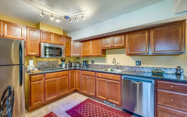 photo 4 of Peaceful Boulder Apartment w/ Private Patio!