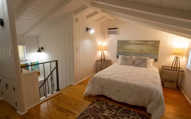 photo 3 of Peaceful Getaway In Studio City