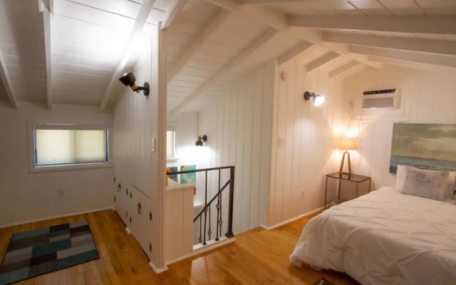 photo 4 of Peaceful Getaway In Studio City