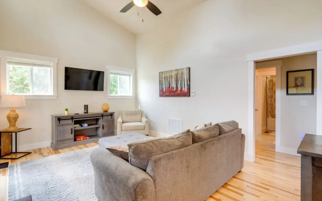 photo 4 of Peaceful Hendersonville Home < 2 Mi to Main St!