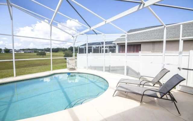 photo 2 of Peaceful Indian Ridge Oaks 4 Bedroom Home by Redawning