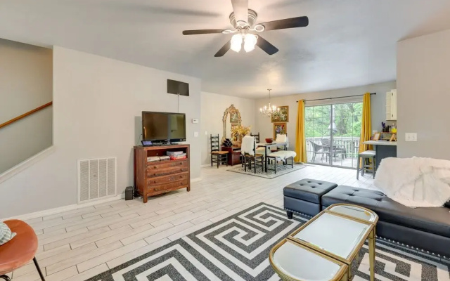 photo 4 of Peaceful Rogers Home Near Beaver Lake!