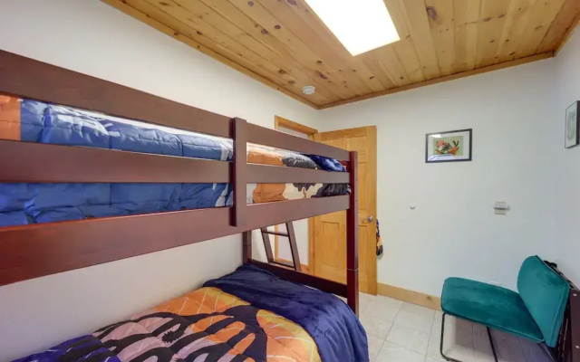 photo 2 of Pet-friendly Cabin w/ Fire Pit in Spruce Pine!