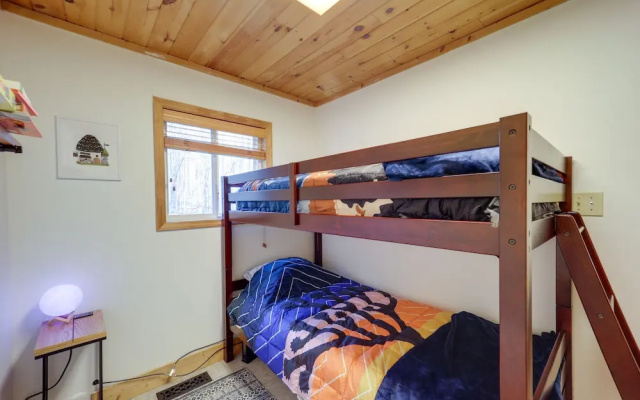 photo 3 of Pet-friendly Cabin w/ Fire Pit in Spruce Pine!