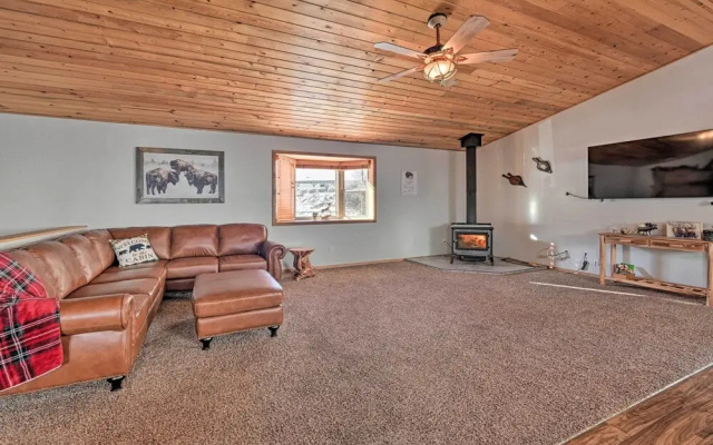 photo 3 of Peaceful Superior Home w/ Fire Pit & Mtn View