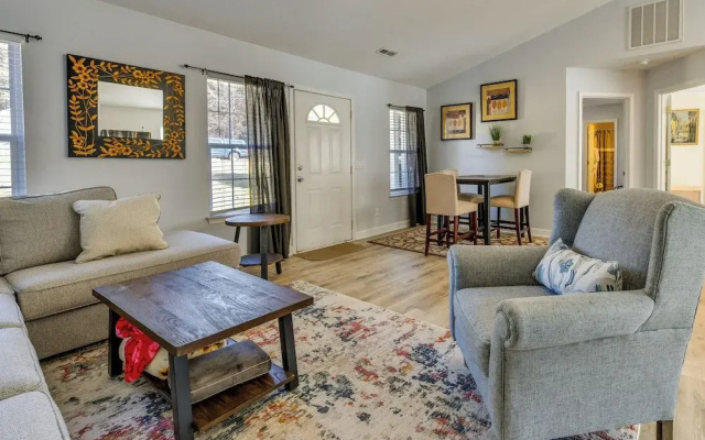 photo 5 of Peaceful Troutman Home: 5 Mi to Lake Norman!