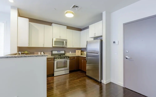 photo 4 of Peachtree Apartments by Avalon Suites