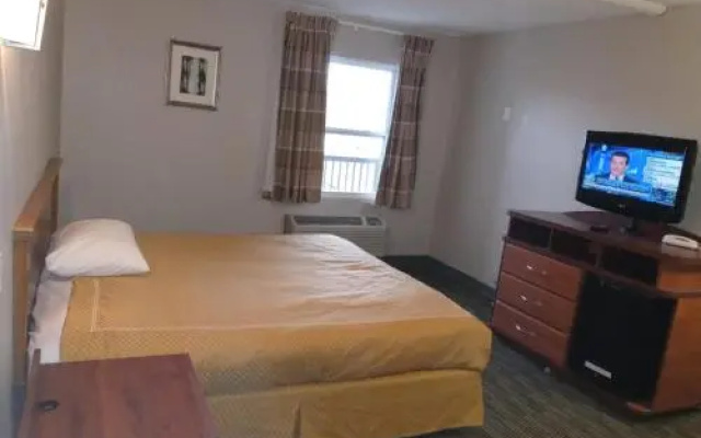 photo 4 of Peachtree Inn & suites