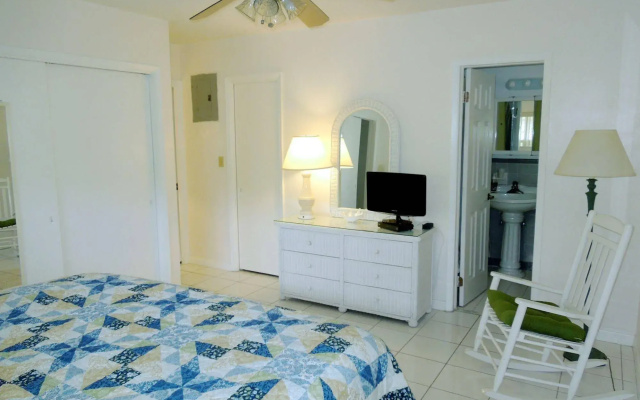 photo 2 of Pelican Place