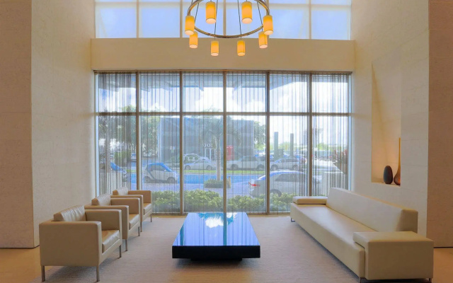 photo 2 of Pelican Residence at One Broadway