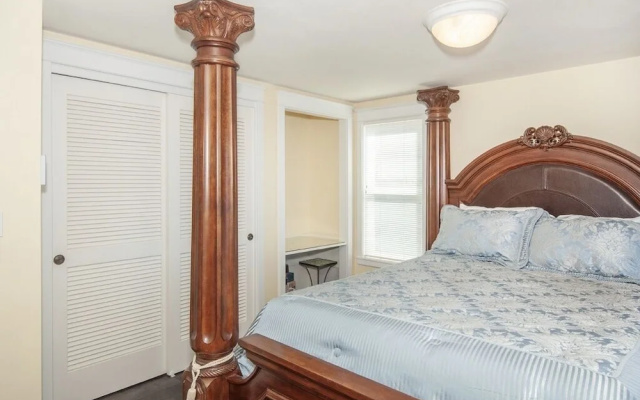 photo 5 of Pelican's Landing 2 Bedroom Home