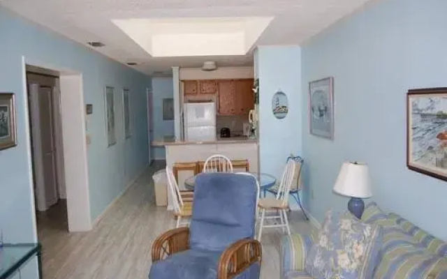 photo 4 of Pelican's Landing 326 - 3 Br Condo