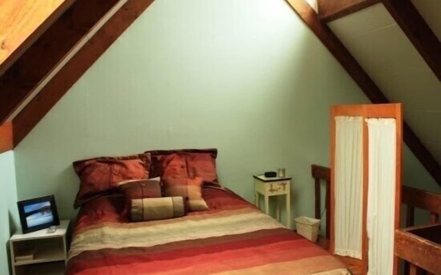 photo 3 of Pendletonheim 23