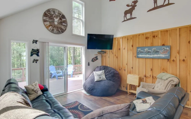 photo 4 of Penrose Vacation Rental: Near Cycling Trails!
