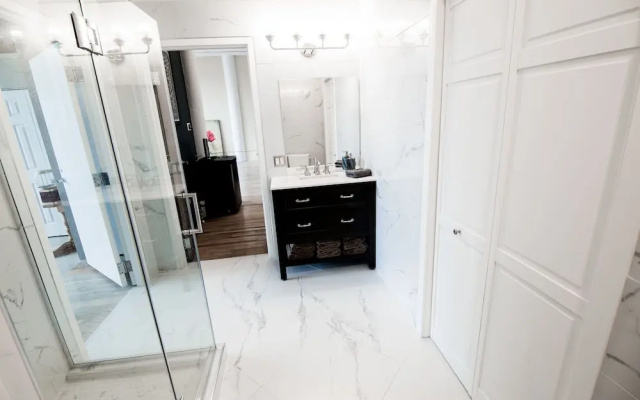 photo 2 of Penthouse Loft in The Heart of Downtown