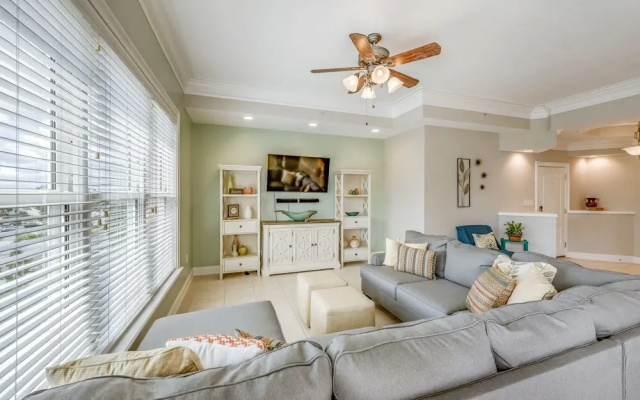 photo 3 of Penthouse Luxury - Exquisite Oceanside Condo