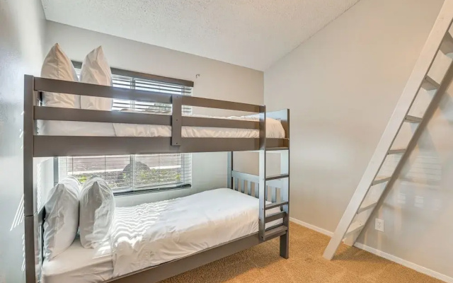 photo 2 of Peoria Home w/ Private Pool, Hot Tub, & Gas Grill!