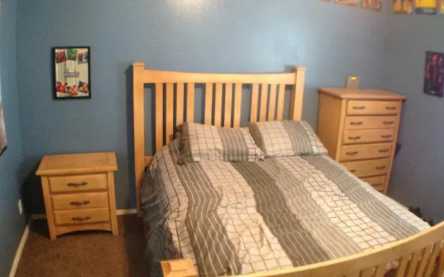 photo 2 of Peoria Vacation Home, Close to Stadium