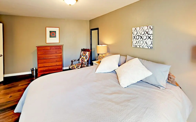 photo 5 of Pepperwood - 2 Br Home