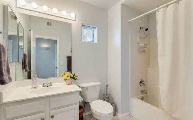 photo 4 of Perfect Chandler Large Condo! 2 Master Suites! Close to Everything! 30 Night Minimum Stay! by RedAwning