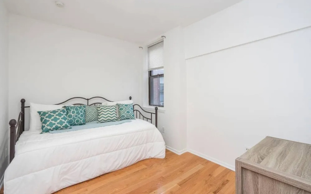 photo 4 of Perfect Downtown Apt w/ Free 2 Car Parking