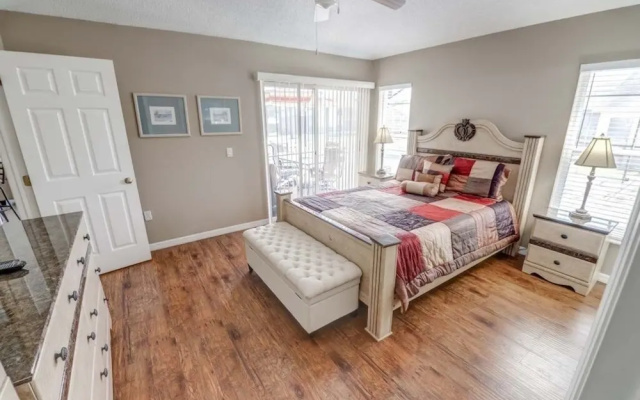 photo 3 of Perfect Family South Facing Pool Sun All Day! 4 Bedroom Home