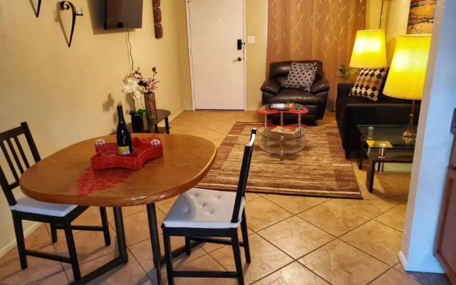 photo 3 of Perfect Location ASU Tempe 1 Bd 1Bath couples getaway!