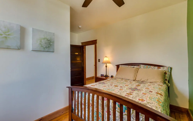 photo 2 of Persimmon Inn