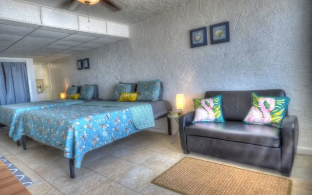 photo 3 of Pet Friendly Ground Level Steps to the Sand, Pool, Hot Tub, Wifi