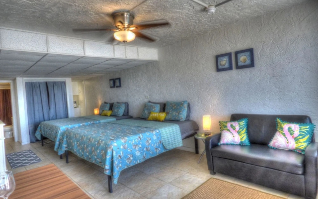 photo 5 of Pet Friendly Ground Level Steps to the Sand, Pool, Hot Tub, Wifi