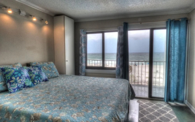 photo 4 of Pet Friendly Gulf Views On the Beach Steps Away 2nd Floor Private Deck