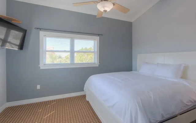 photo 2 of Pet Friendly Oceanviews Yellow A! Sleeps 6