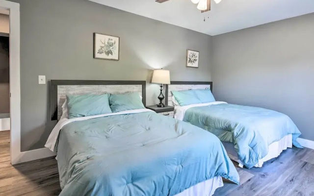 photo 2 of Pet-friendly Abode, Walk to Table Rock Lake!