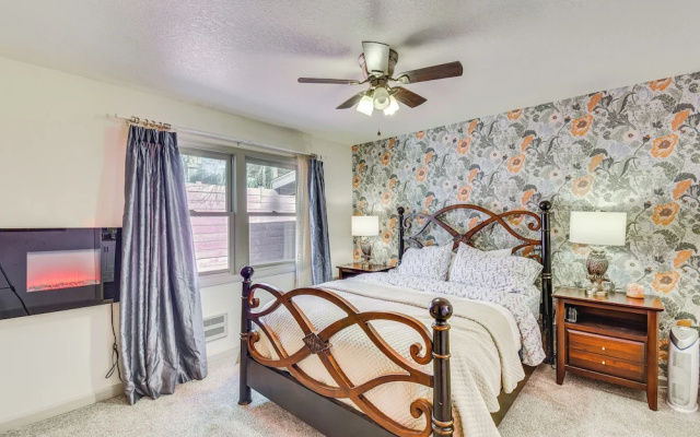 photo 5 of Lake Access & Hot Tub: Pet-friendly Arnold Home