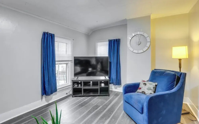 photo 2 of Pet-friendly Auburn Apartment w/ Balcony!