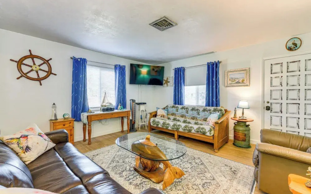 photo 2 of Pet-friendly Bradenton Home ~ 3 Mi to Cortez Beach