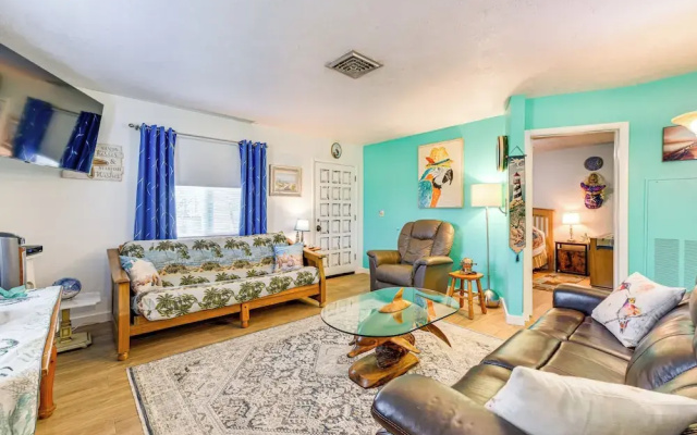 photo 3 of Pet-friendly Bradenton Home ~ 3 Mi to Cortez Beach