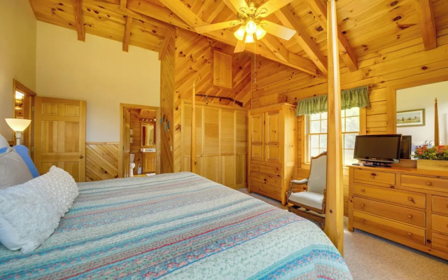 photo 4 of Pet-friendly Canton Cabin w/ Porch + Grill!