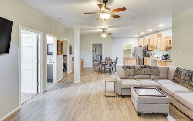 photo 4 of Pet-friendly Downtown Fulton Apt w/ Smart TV!