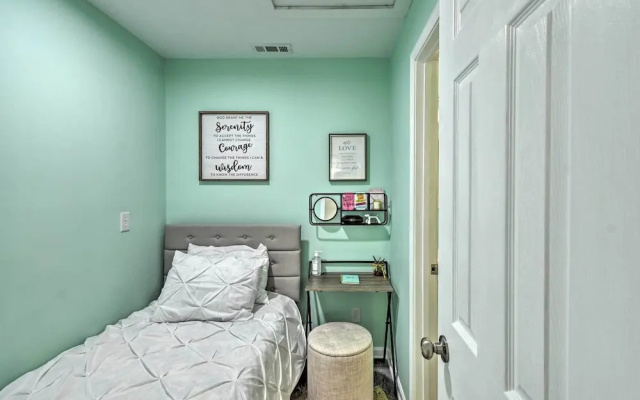 photo 3 of Pet-friendly Fayetteville Vacation Rental!