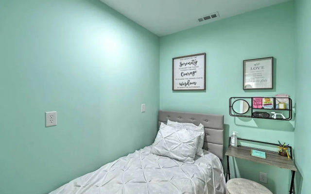 photo 5 of Pet-friendly Fayetteville Vacation Rental!