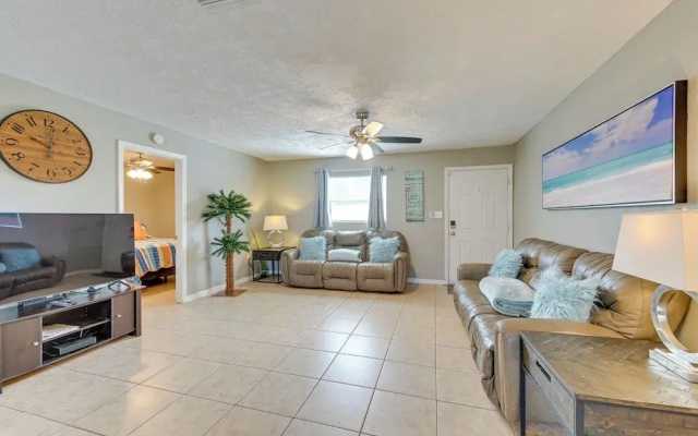 photo 3 of Dog-friendly Home w/ Yard ~ 6 Miles to the Beach!